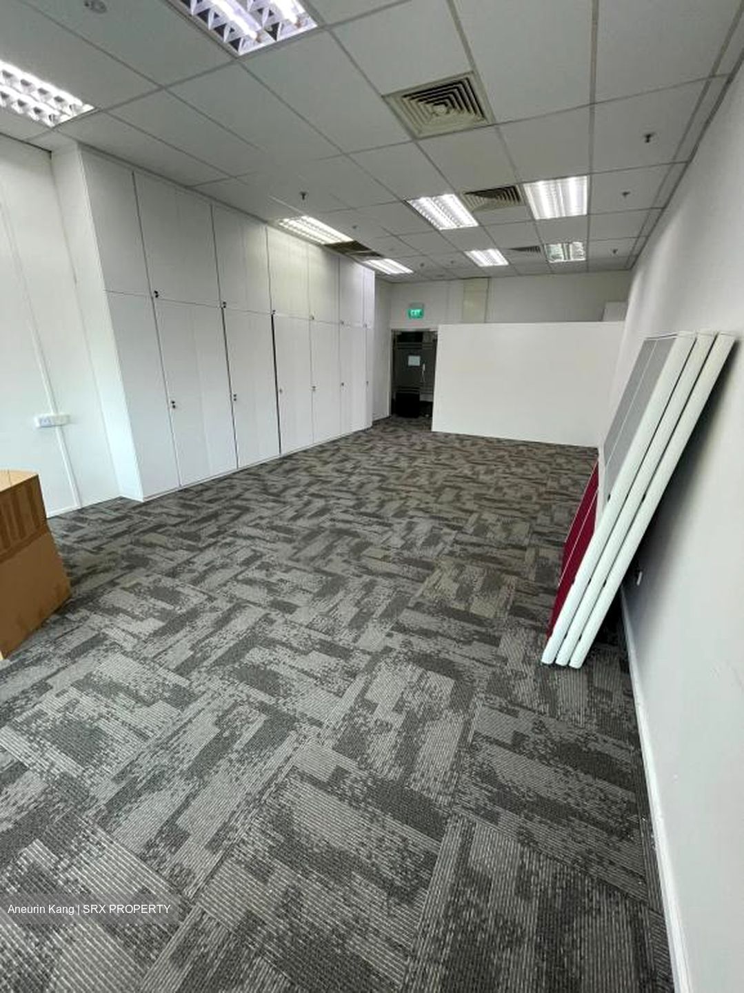 German Centre (D22), Factory #452310371